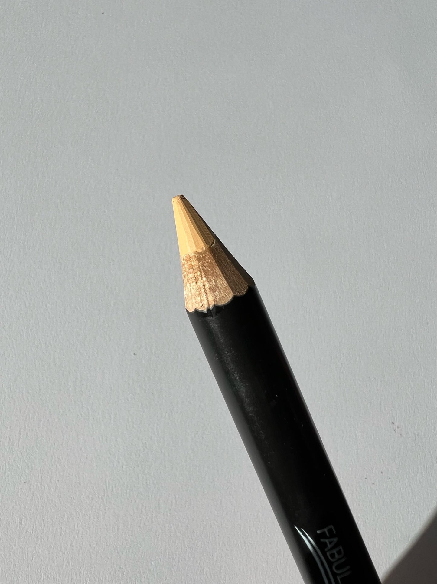 Dual highlighter pencil